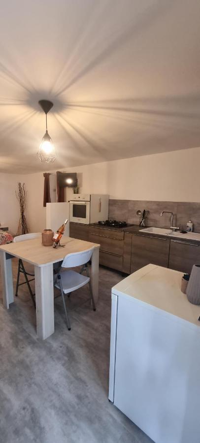 ארל Studio En Camargue מראה חיצוני תמונה